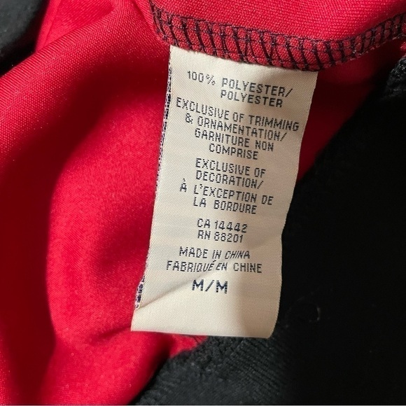 TORONTO Raptors Basketball Graphic T-Shirt Two Tone Red/Black - Size Medium - Picture 6 of 7